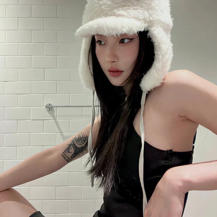 惨绿愁红
